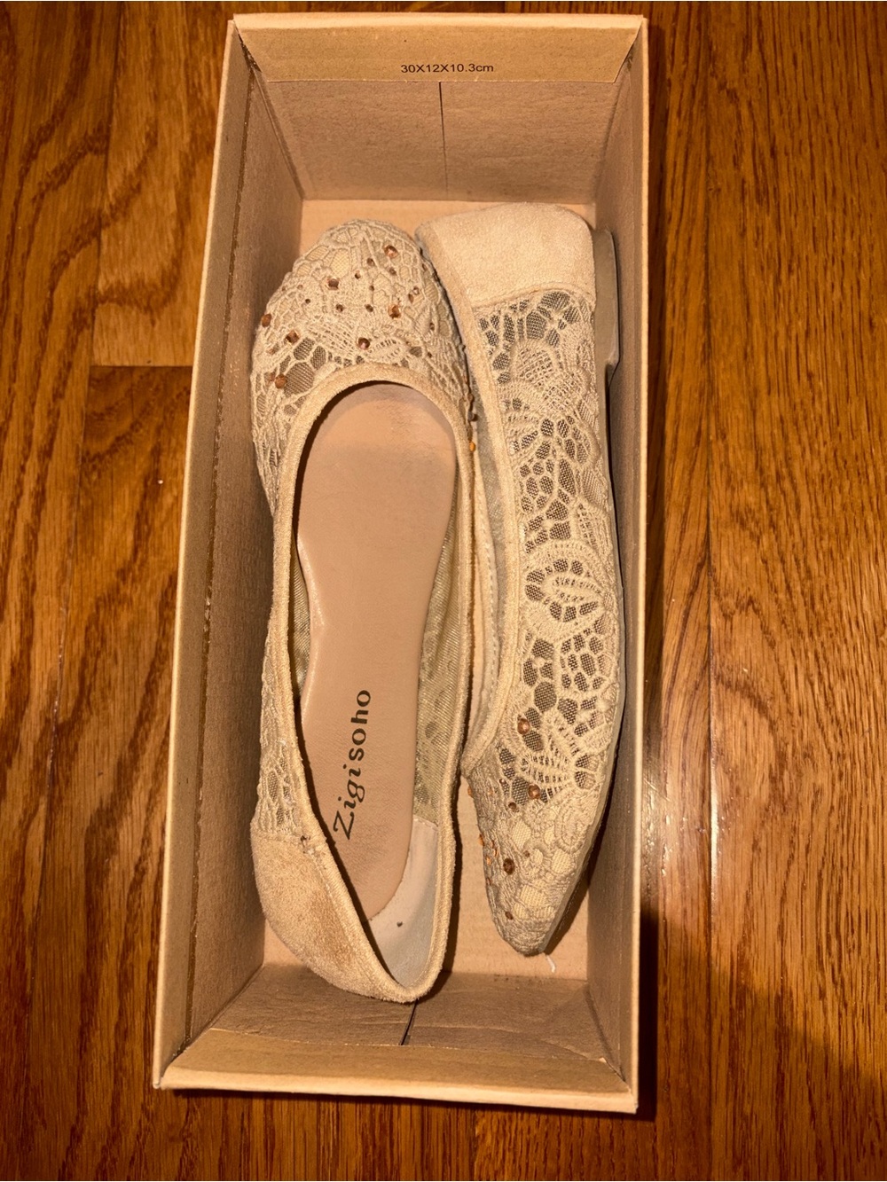 Zigi Soho Cream Lace Pointed Toe Ballet Flats